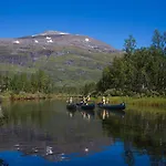Lapphaugen Turiststasjon אכסניה Tennevoll