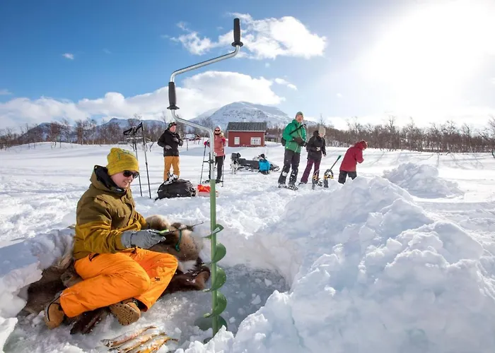 Lapphaugen Turiststasjon * Tennevoll