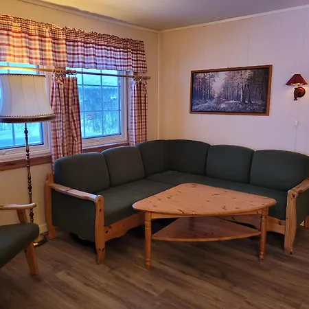 Lapphaugen Turiststasjon Tennevoll